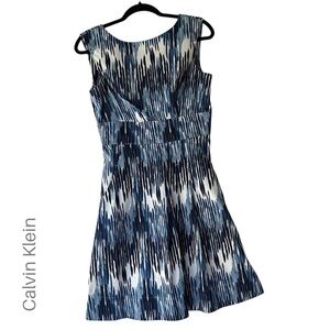 CALVIN KLEIN | NWOT FIT & FLARE COTTON IKAT PRINT DRESS NAVY & WHITE POCKETS | 6